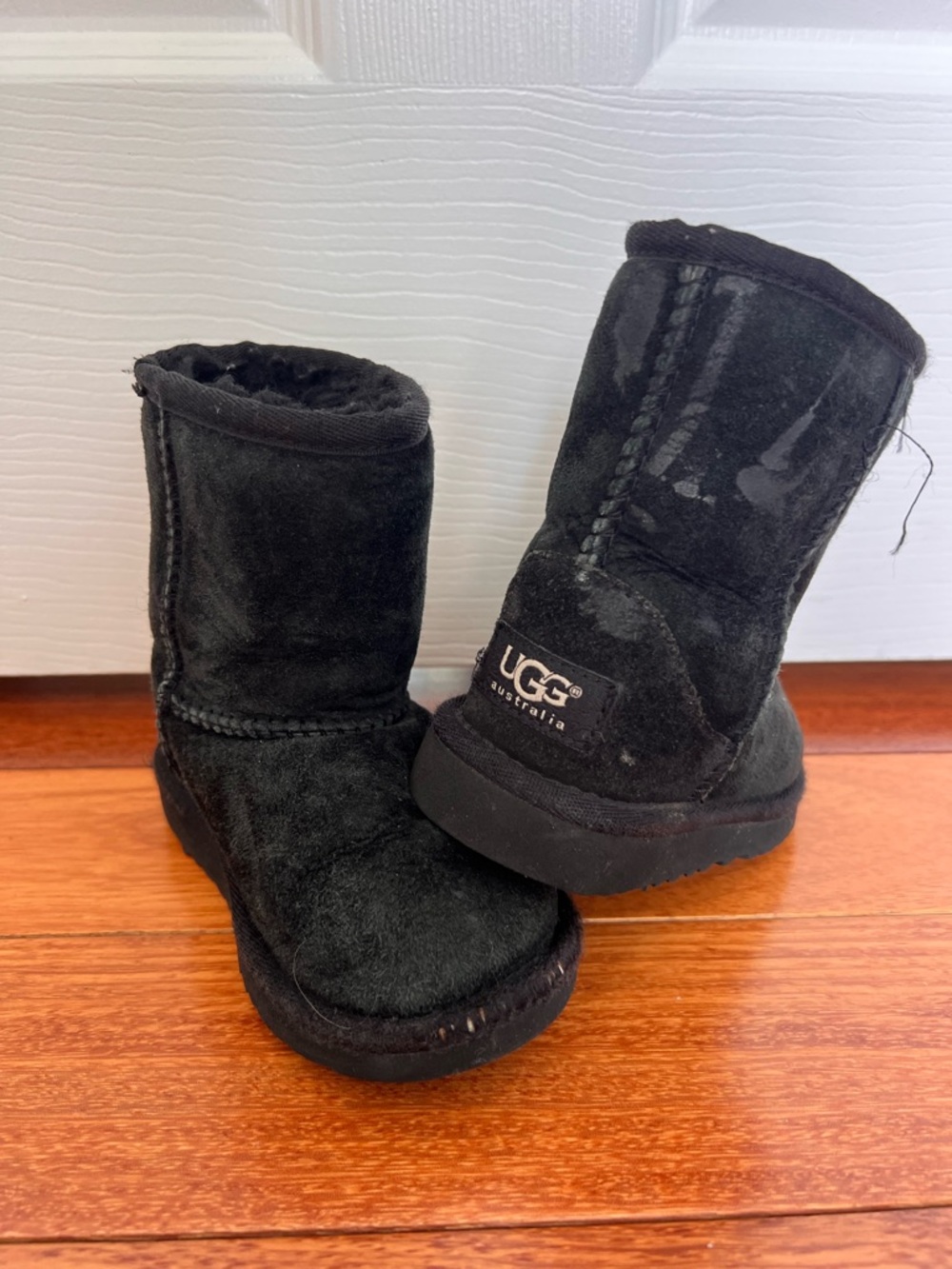 UGG Black Kids Short Suede Boots